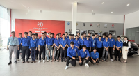 Sinh viên ngành Công nghệ ô tô tham quan tại các đại lý xe ô tô trên địa bàn tỉnh Khánh Hòa
