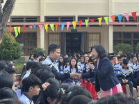 Đoàn công tác Trường Đại học Nha Trang tư vấn hướng nghiệp tại Trường THPT Bảo Lộc - Lâm Đồng