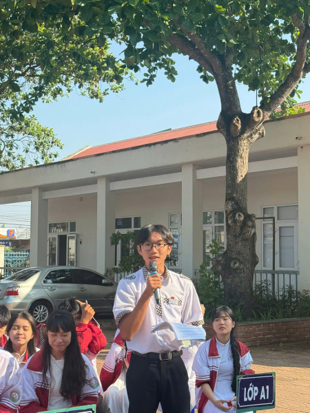 Chương trình tư vấn hướng nghiệp tại Đắk Lắk: 2.150 học sinh được tiếp sức định hướng tương lai