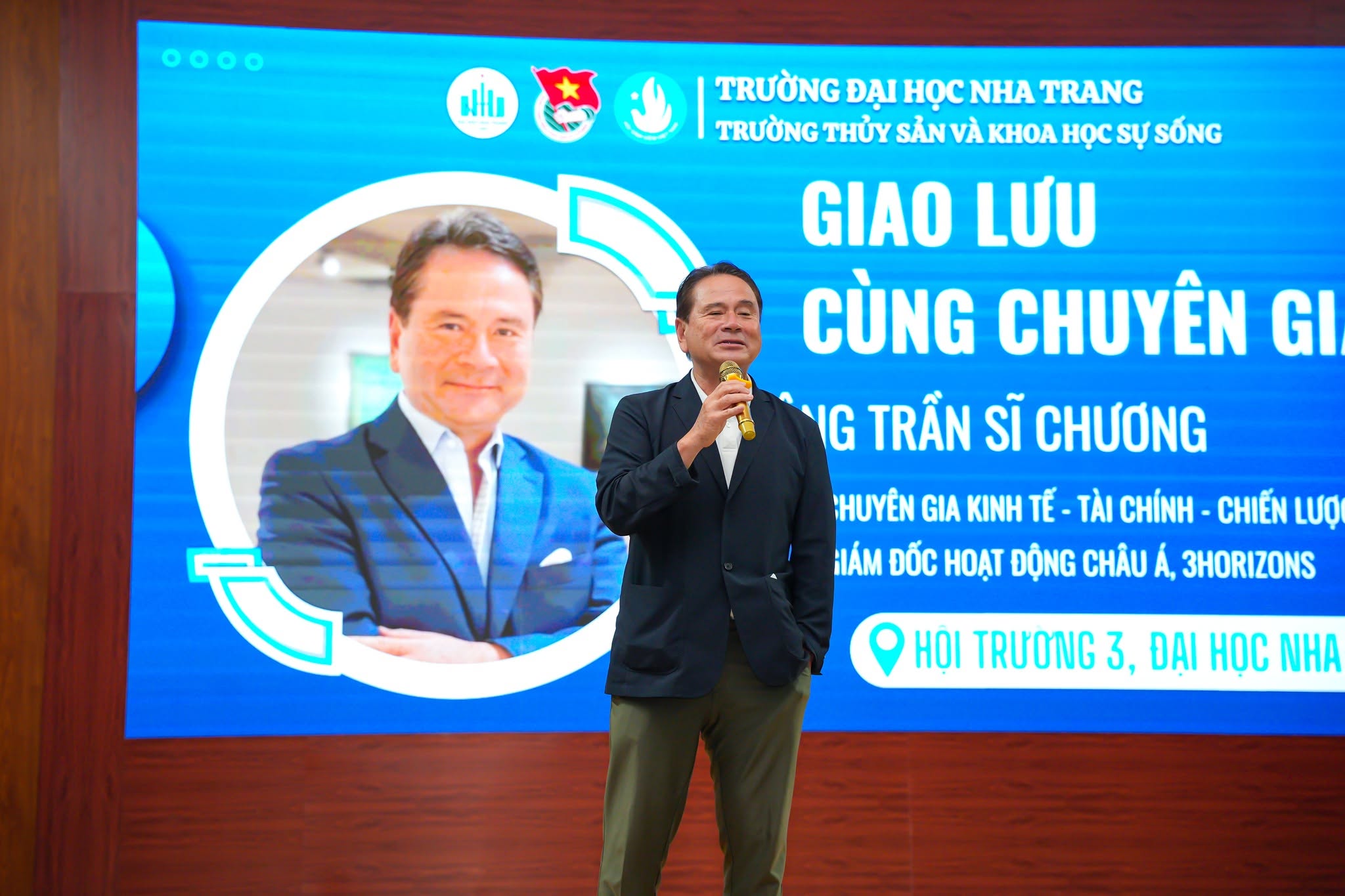 Chuyên gia kinh tế Trần Sĩ Chương đồng hành cùng Trường Đại học Nha Trang trong kết nối đổi mới sáng tạo